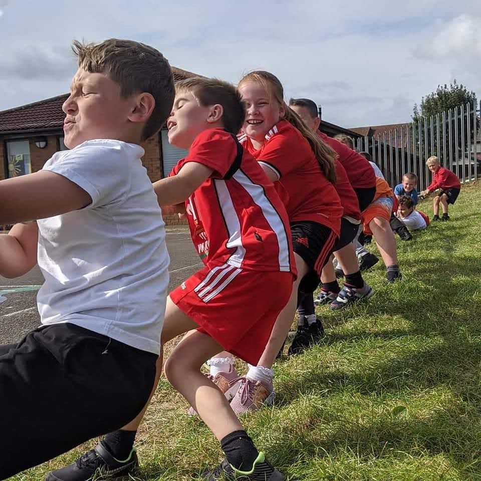 schools tug of war